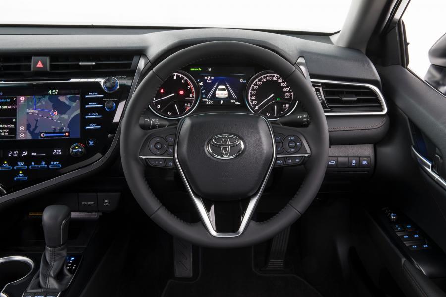 Торпедо Toyota Camry SL 2017 года  (AU) (фото 5 из 8)